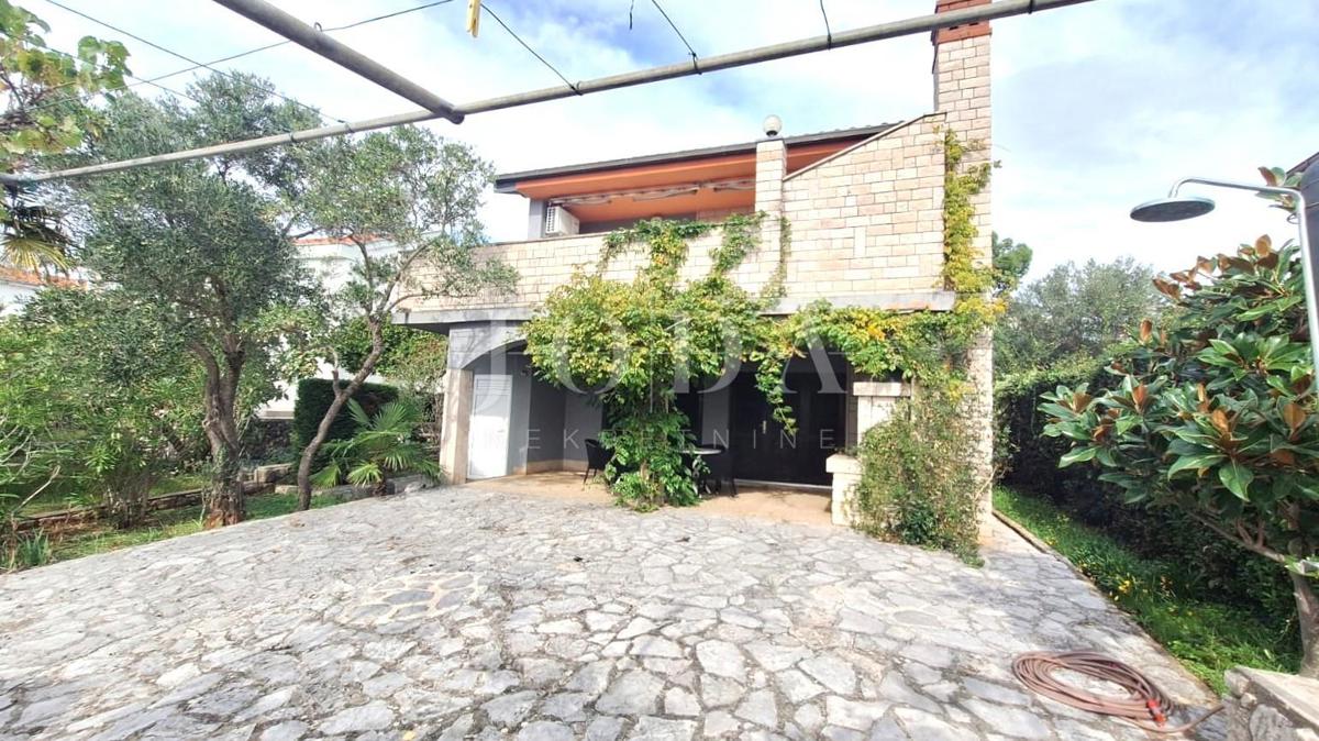 Hiša na izjemni lokaciji - mesto Krk