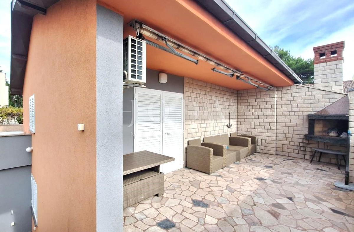 Hiša na izjemni lokaciji - mesto Krk