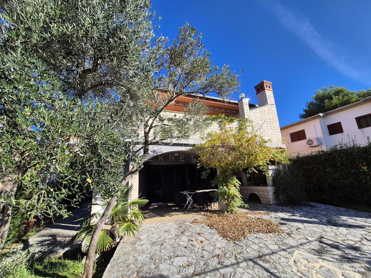 Hiša na izjemni lokaciji - mesto Krk