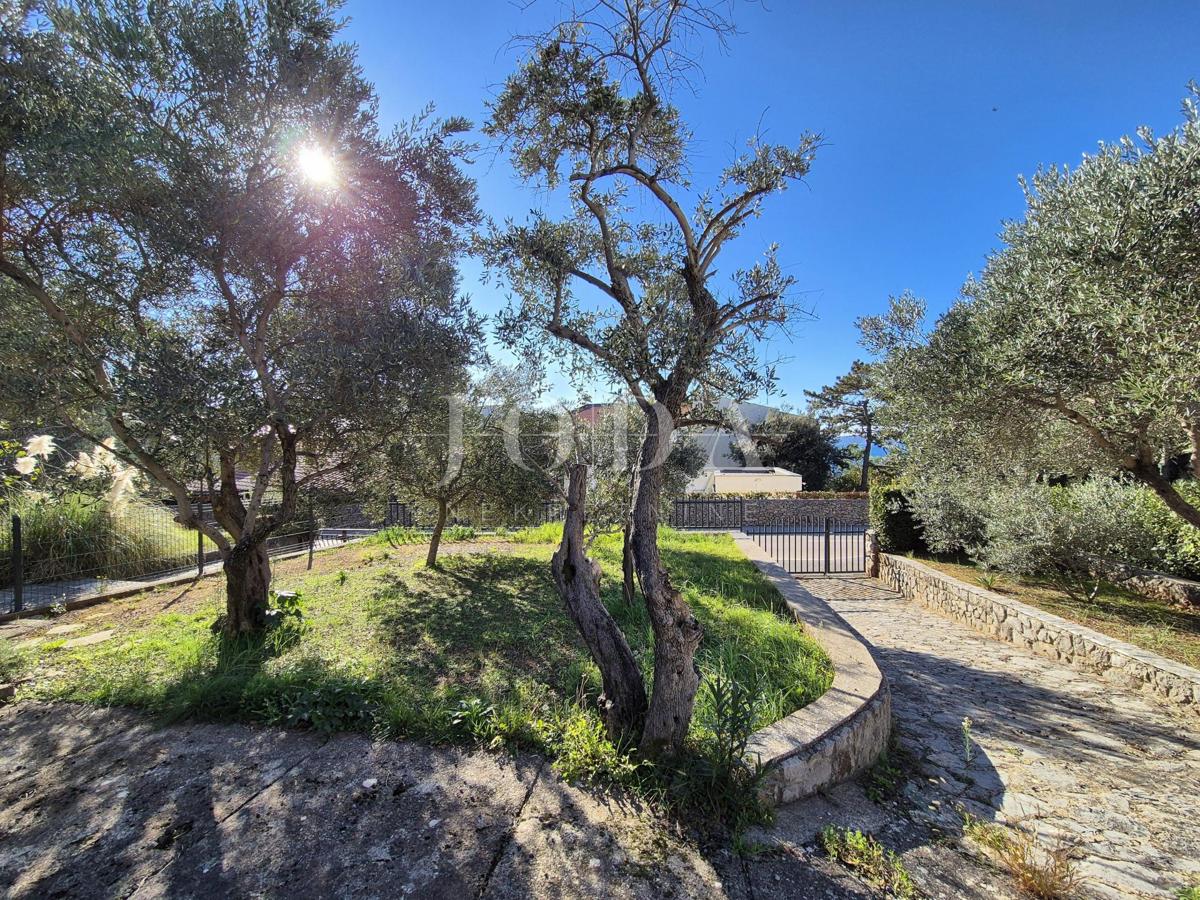 Hiša na izjemni lokaciji - mesto Krk