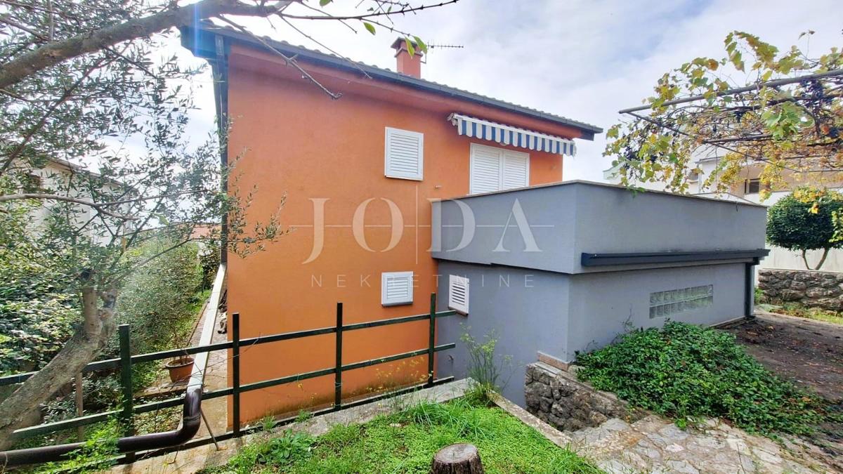 Hiša na izjemni lokaciji - mesto Krk