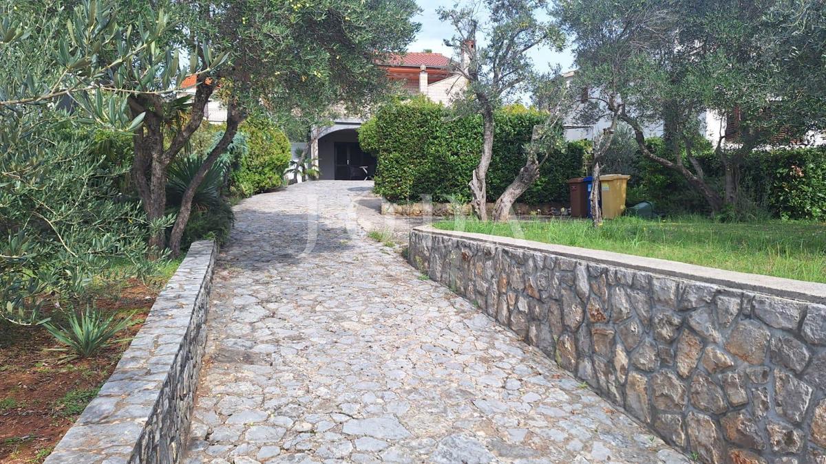 Hiša na izjemni lokaciji - mesto Krk