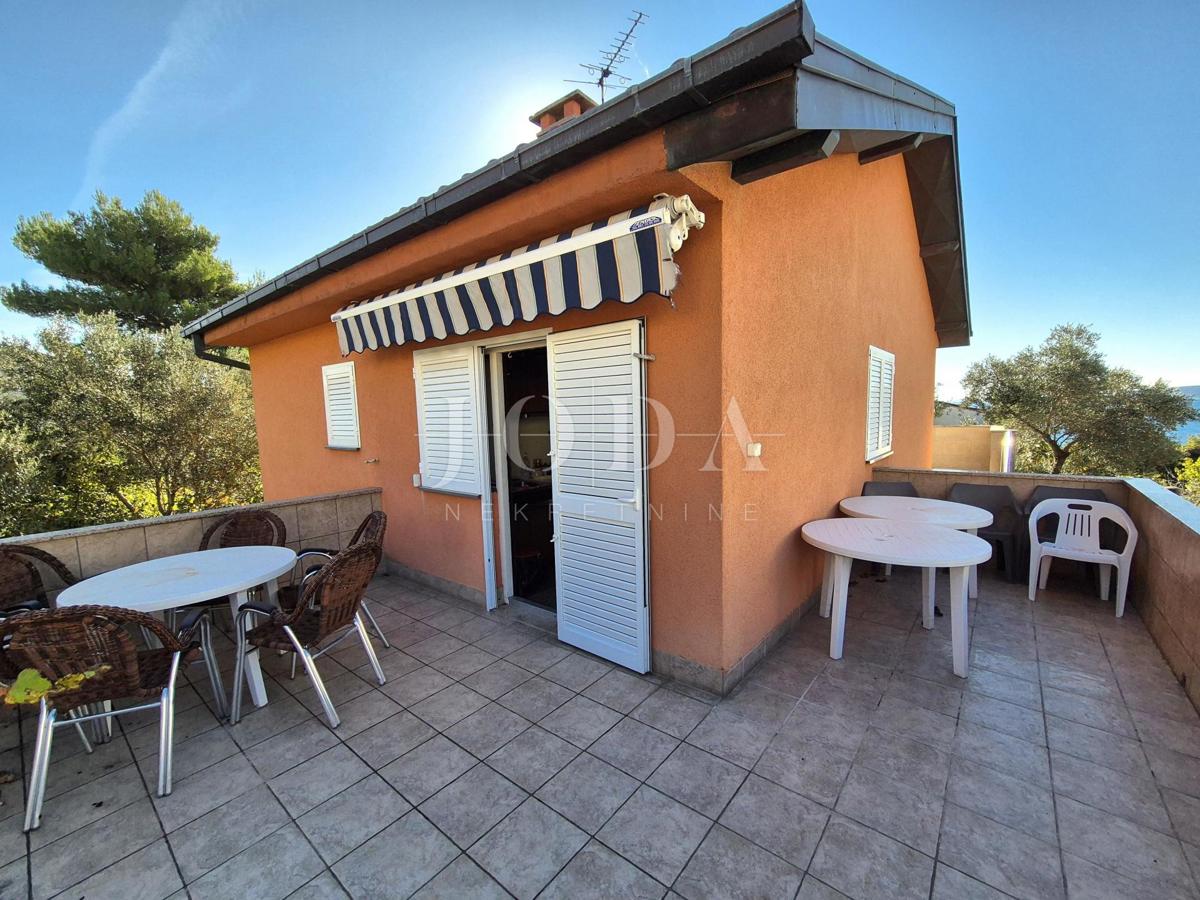 Hiša na izjemni lokaciji - mesto Krk