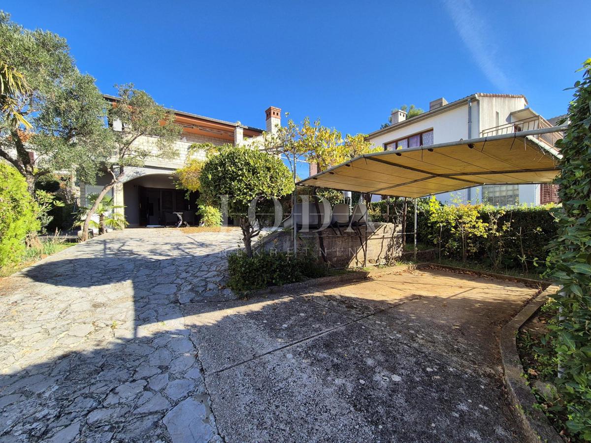 Hiša na izjemni lokaciji - mesto Krk