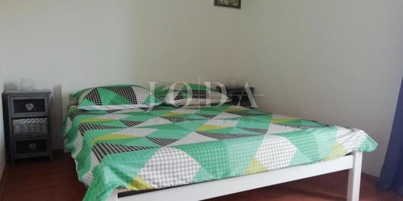 Hiša Labin, 350m2
