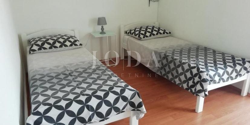 Hiša Labin, 350m2