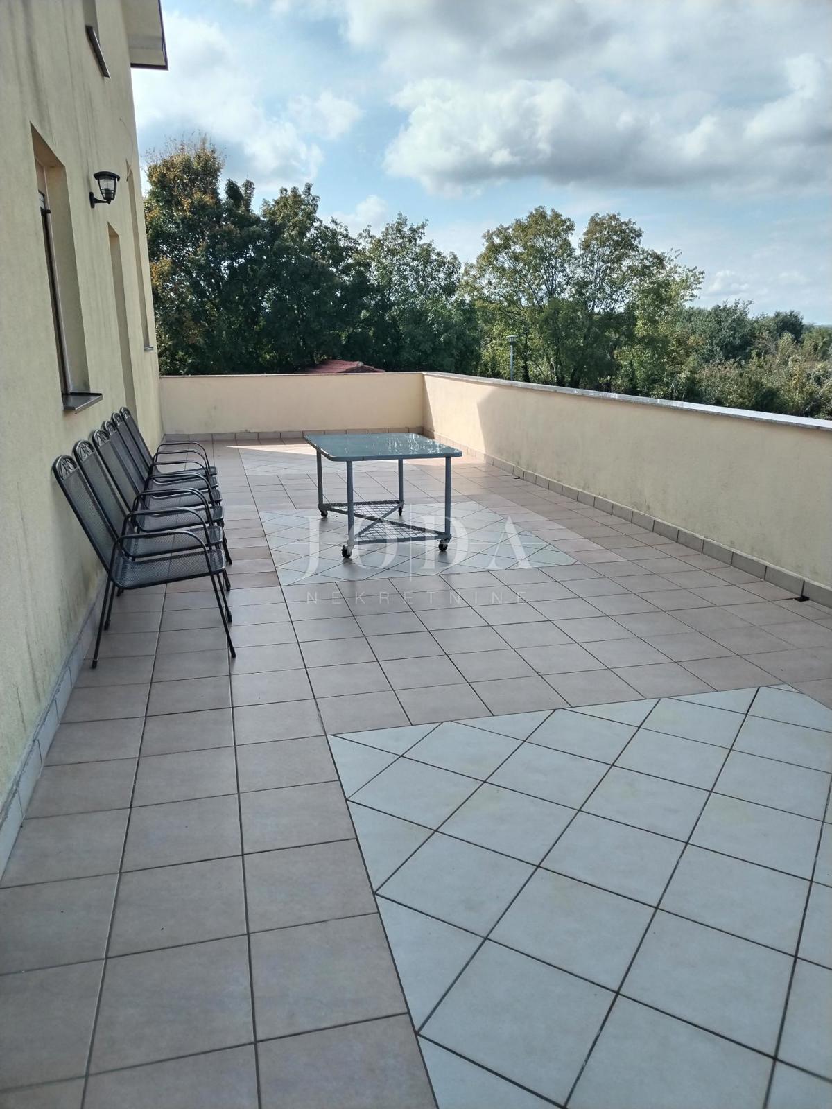 Stanovanje Labin, 120m2