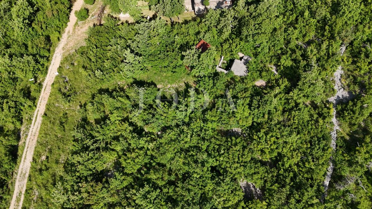 Zemljišče Crikvenica, 1.083m2