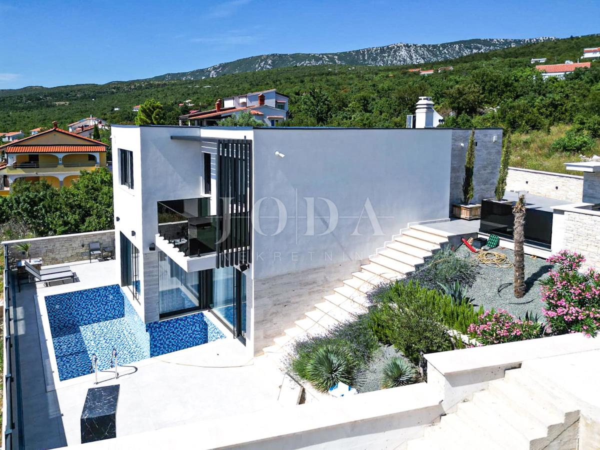 Hiša Jadranovo, Crikvenica, 333m2