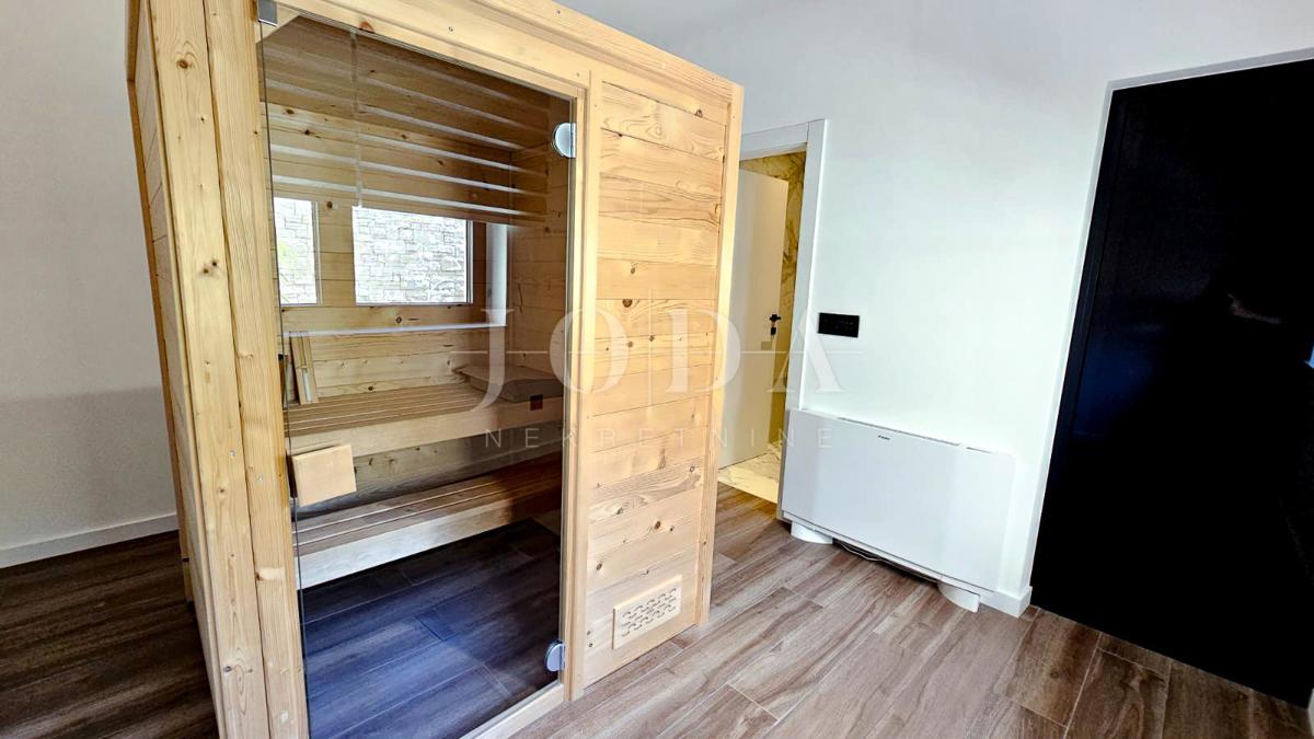 Hiša Jadranovo, Crikvenica, 333m2