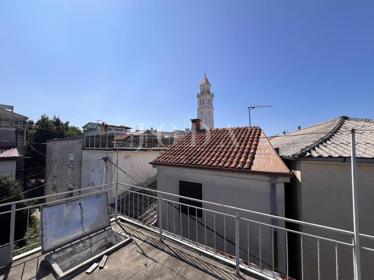  Novi Vinodolski, tradicionalna obalna hiša