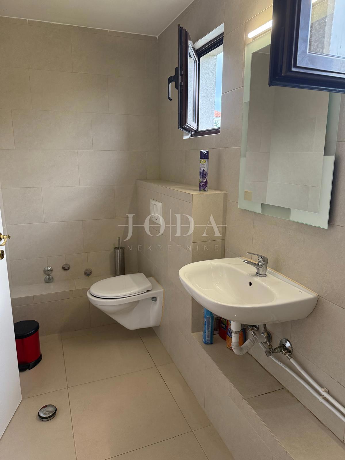 Stanovanje Sroki, Viškovo, 53,43m2