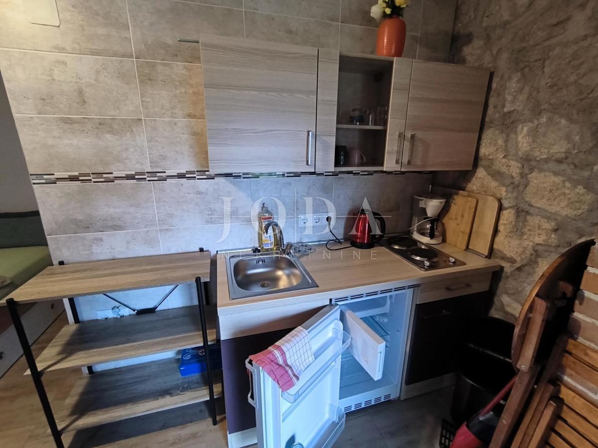 Hiša Grižane-Belgrad, Vinodolska Općina, 52m2