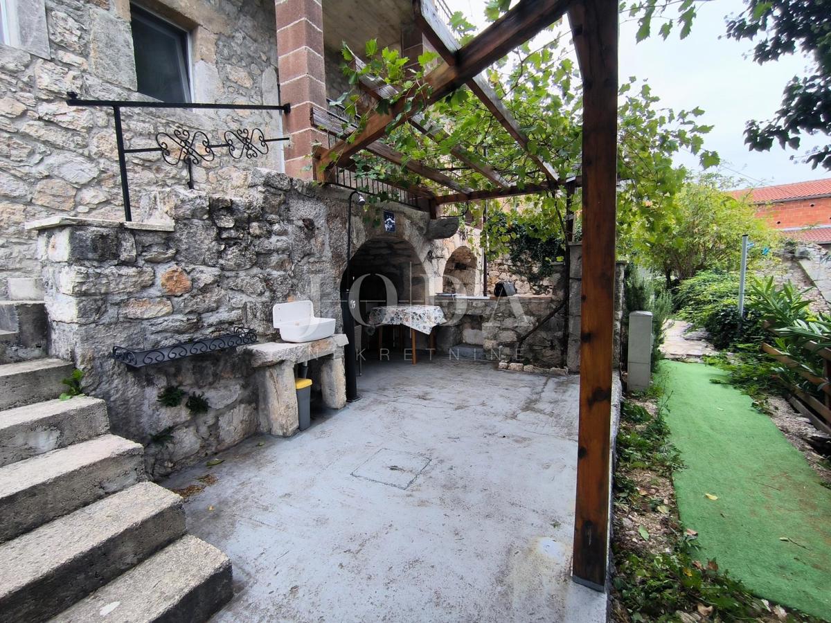 Hiša Grižane-Belgrad, Vinodolska Općina, 52m2