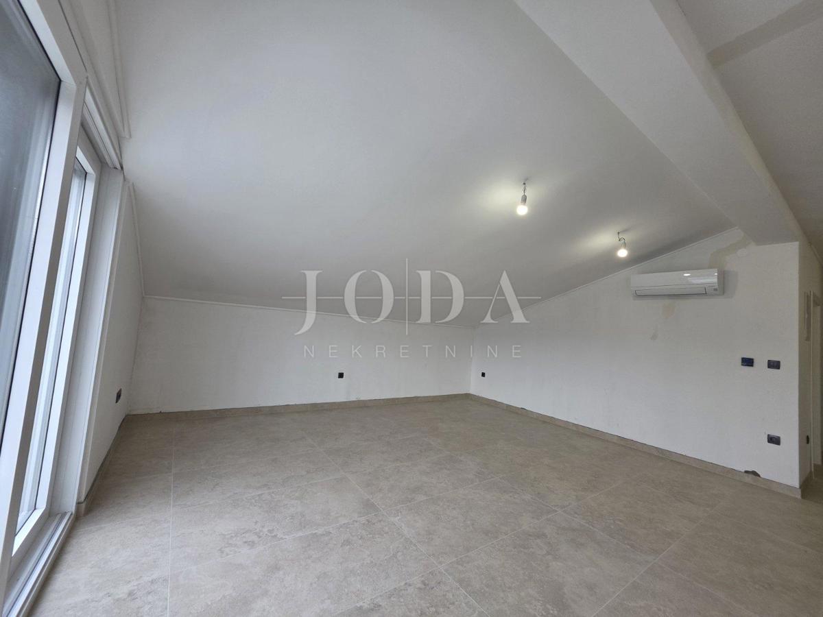 Stanovanje Novi Vinodolski, 98,66m2