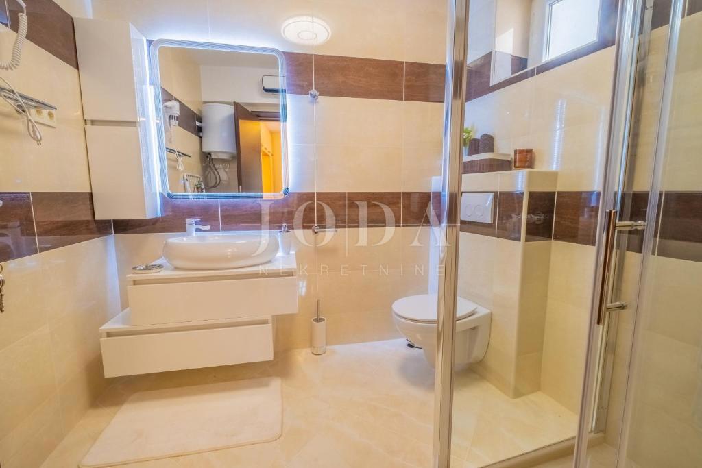 Hiša Novi Vinodolski, 160m2