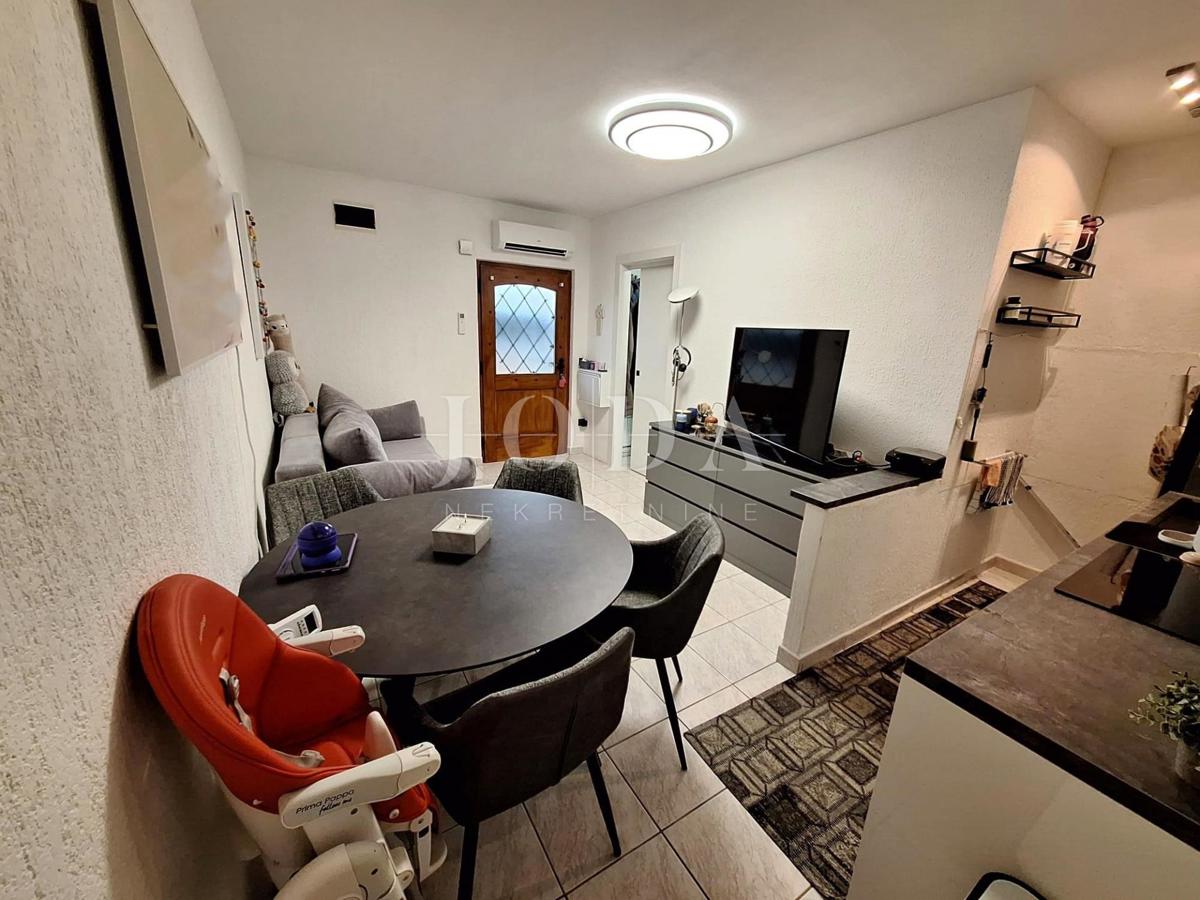 Enosobni apartma na odlični lokaciji blizu morja