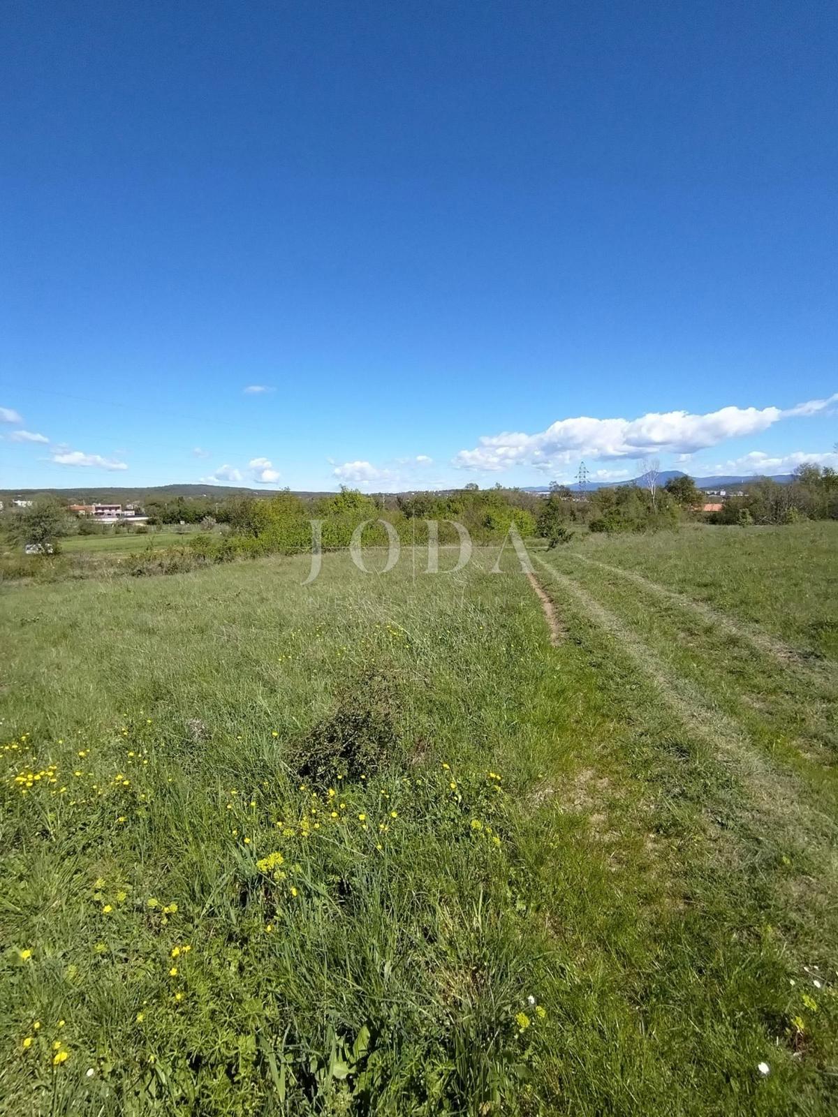 Zemljišče Labin, 1.280m2