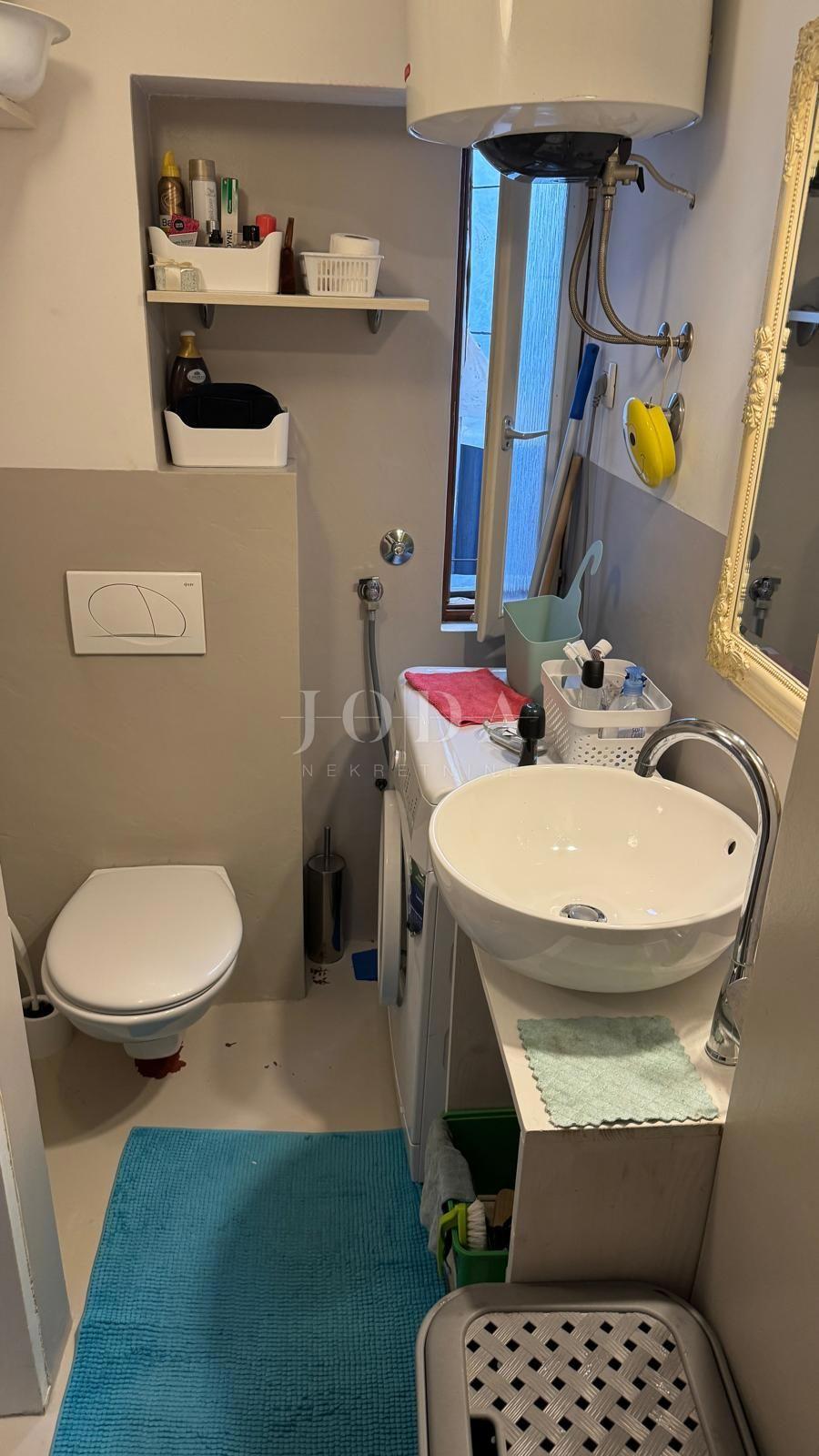 Stanovanje Arsenal, Pula, 42,87m2