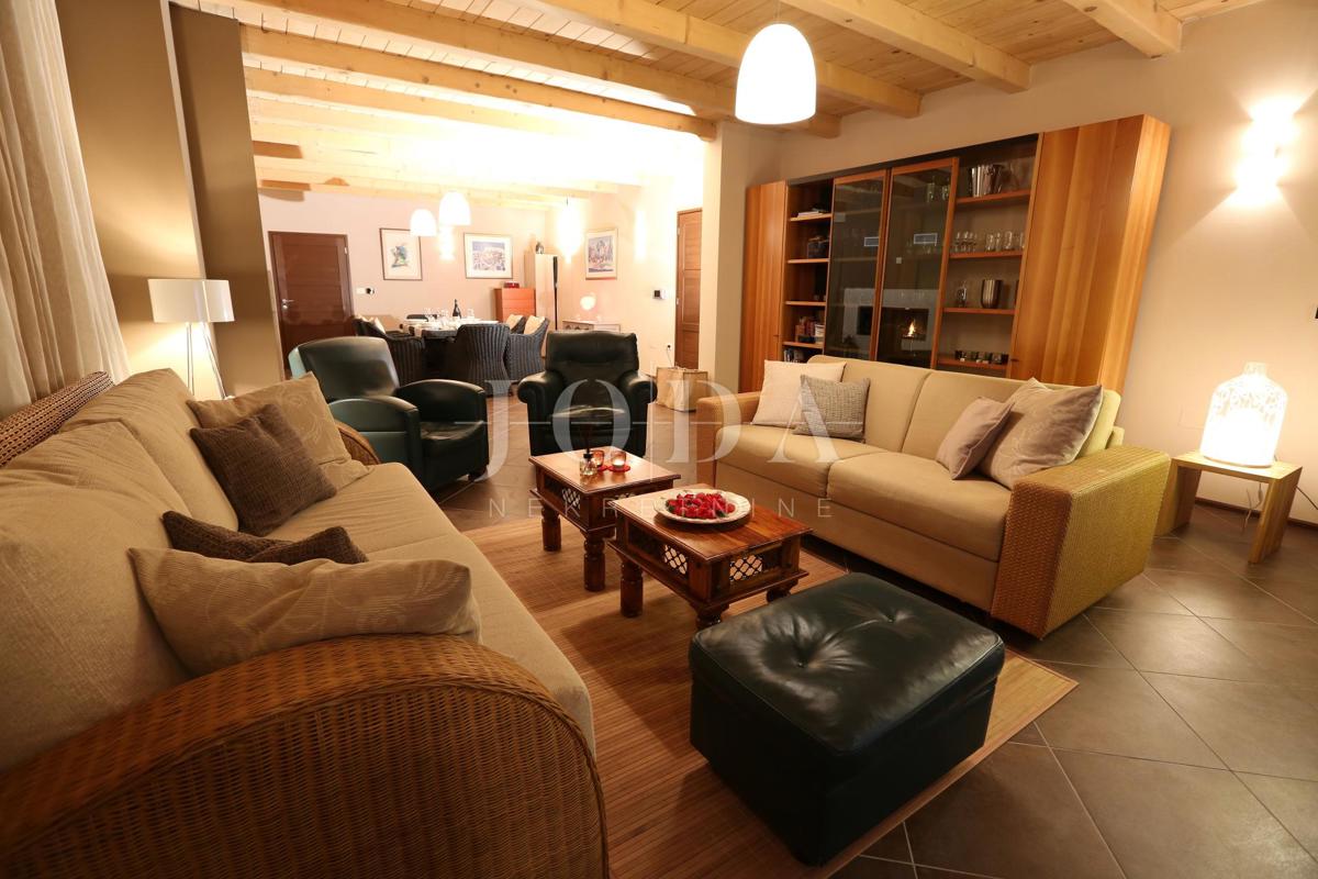 Hiša Svetvinčenat, 440m2