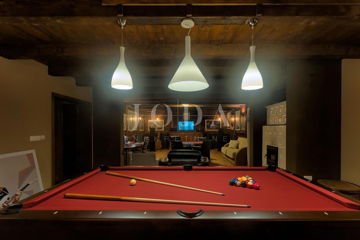 Hiša Svetvinčenat, 440m2