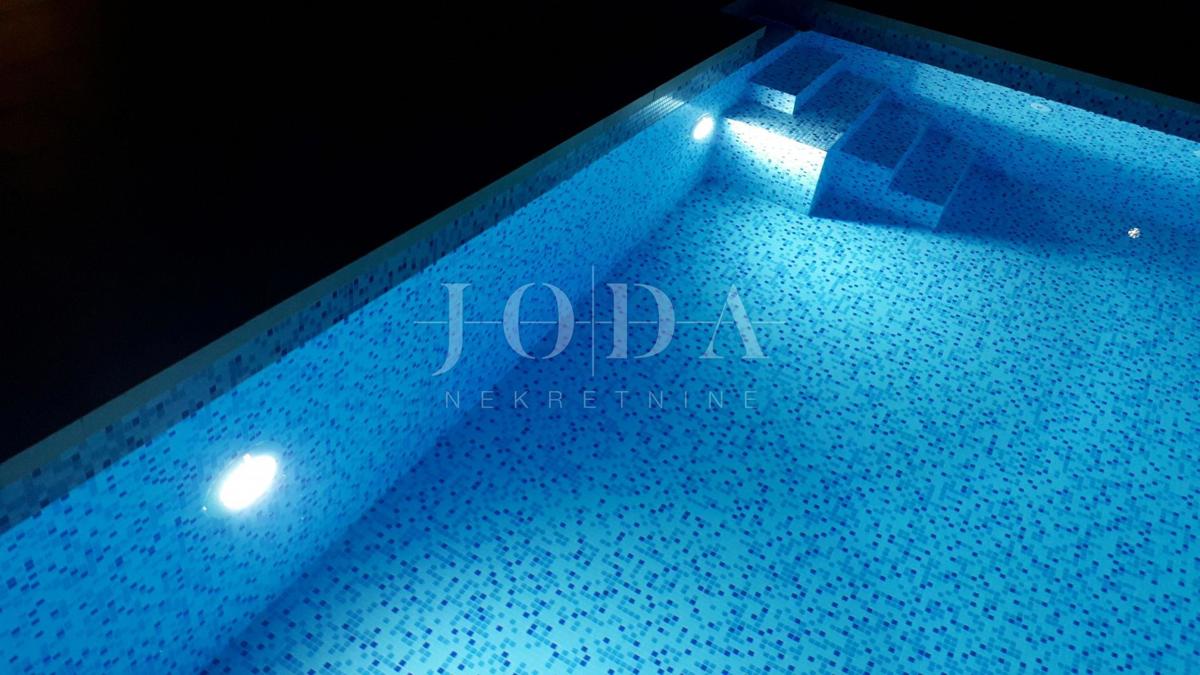 Hiša Crikvenica, 135m2