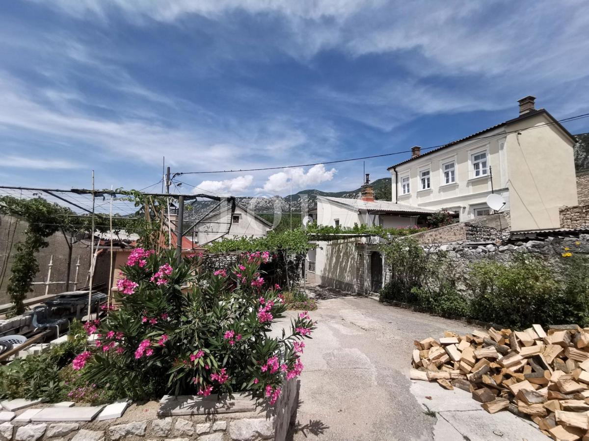 Hiša Grižane-Belgrad, Vinodolska Općina, 160m2