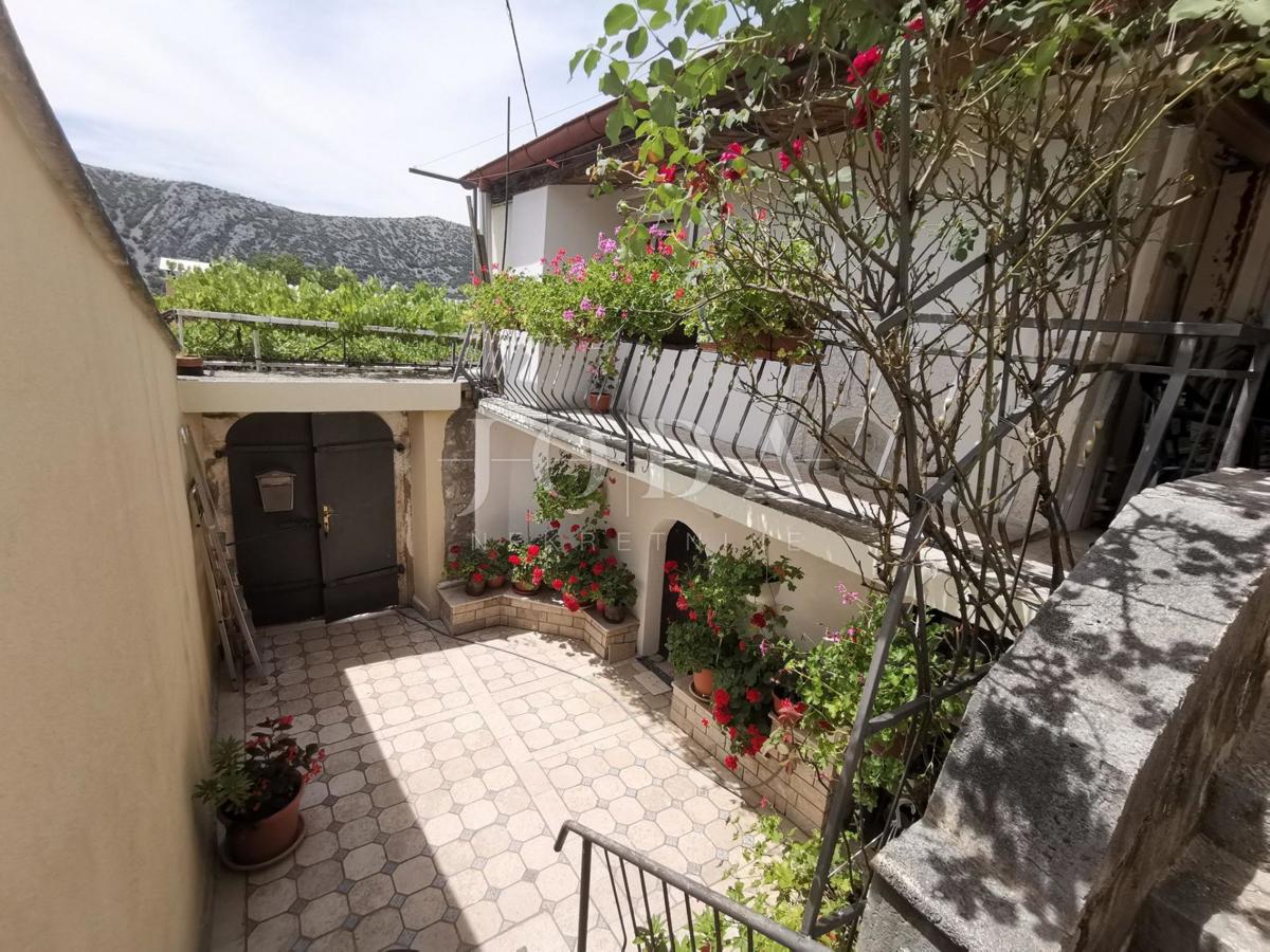 Hiša Grižane-Belgrad, Vinodolska Općina, 160m2