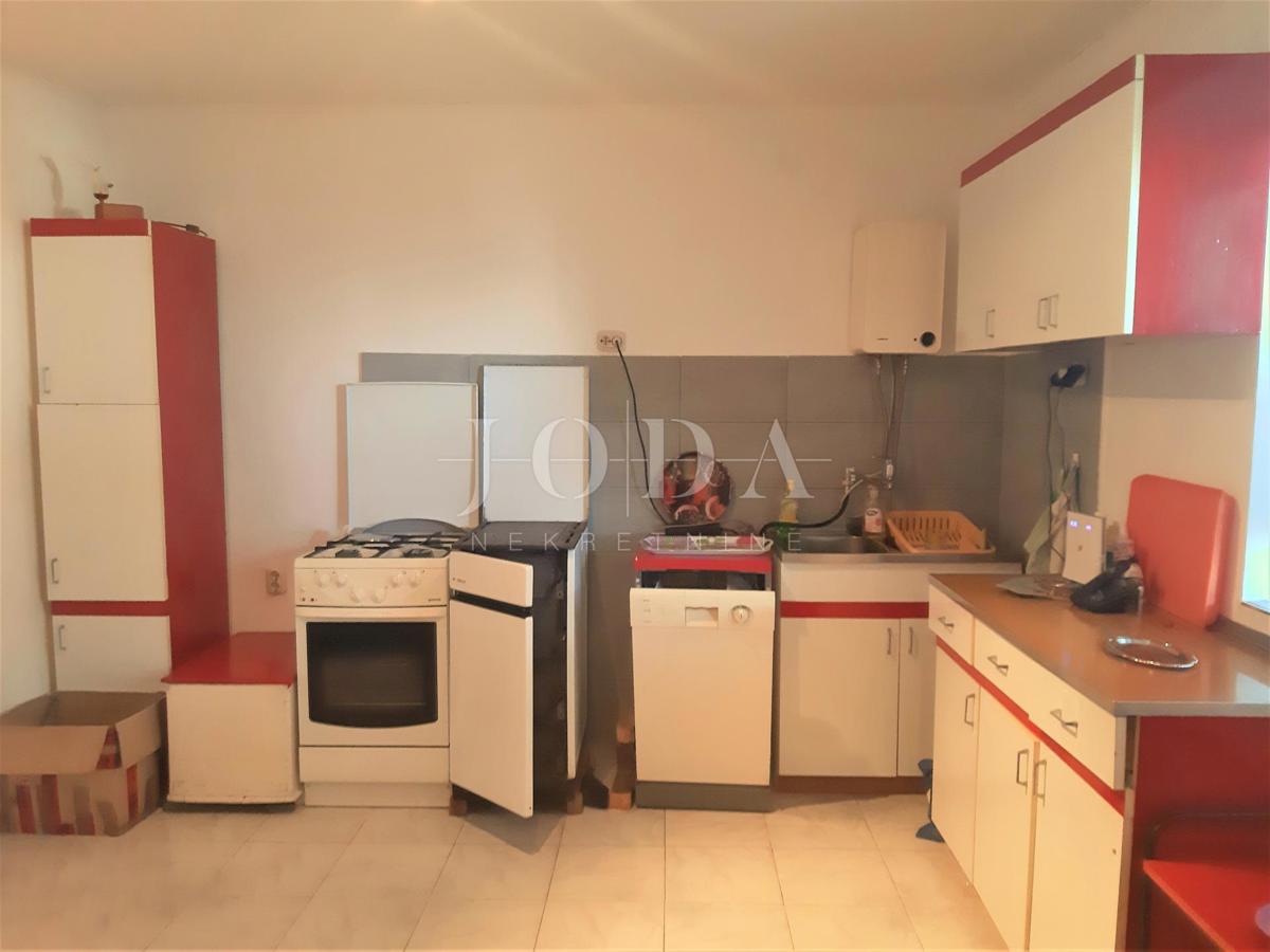 Hiša Novi Vinodolski, 120m2