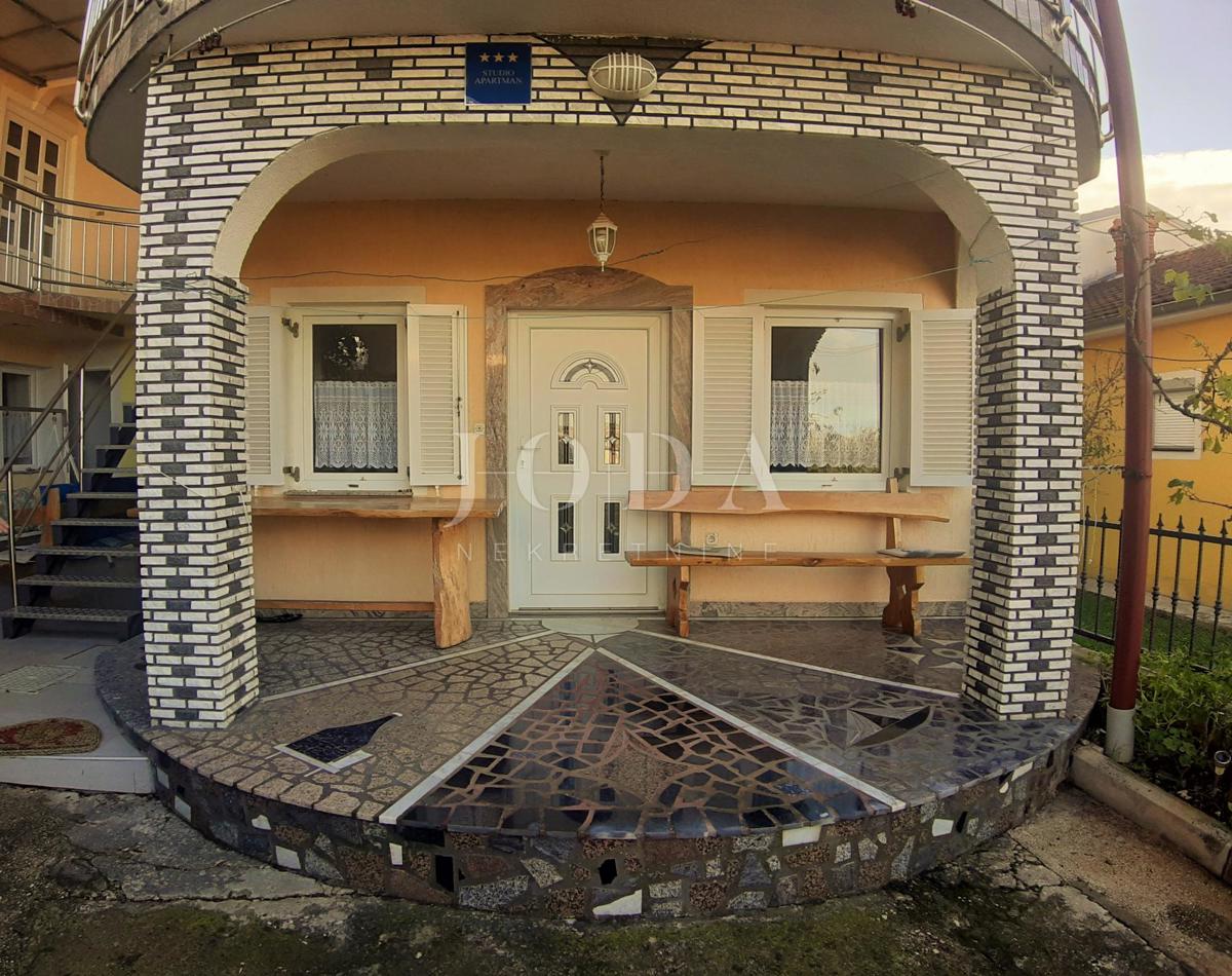 Hiša Novi Vinodolski, 120m2