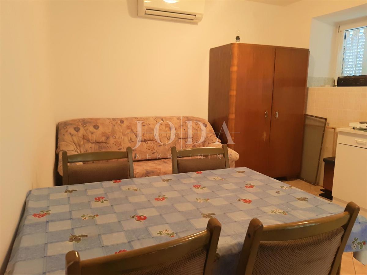 Hiša Novi Vinodolski, 120m2
