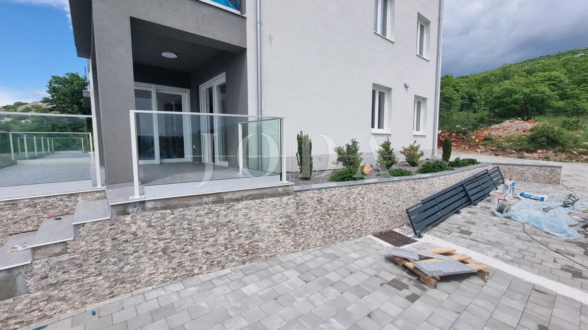 Stanovanje Smokvica Krmpotska, Novi Vinodolski, 82m2