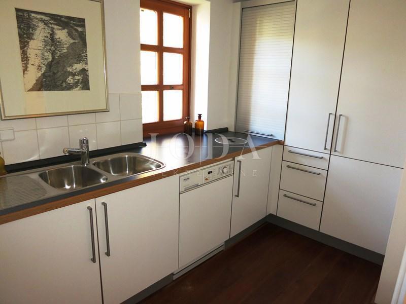 Prostrano imanje u idiličnom seoskom okruženju