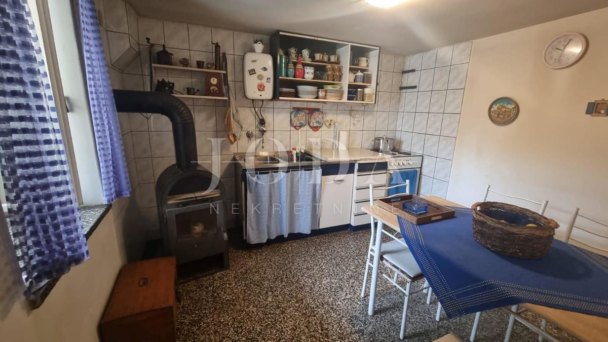 Hiša Grižane-Belgrad, Vinodolska Općina, 140m2