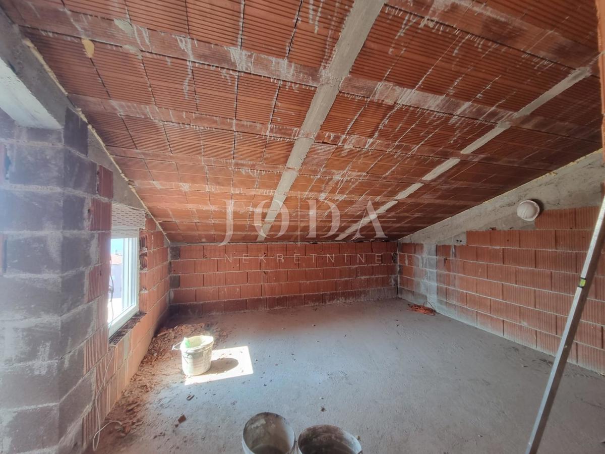 Stanovanje Banjol, Rab, 90m2