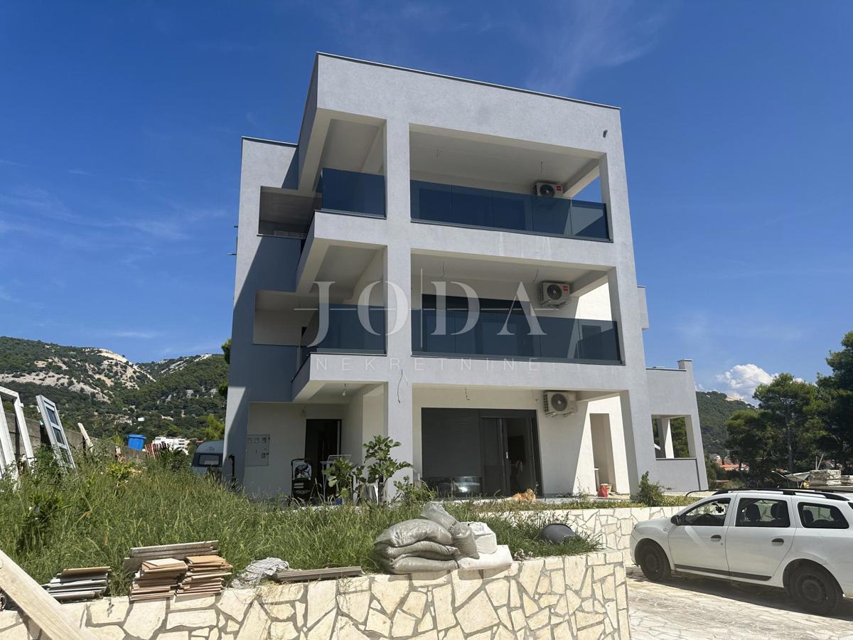 Stanovanje Banjol, Rab, 90m2
