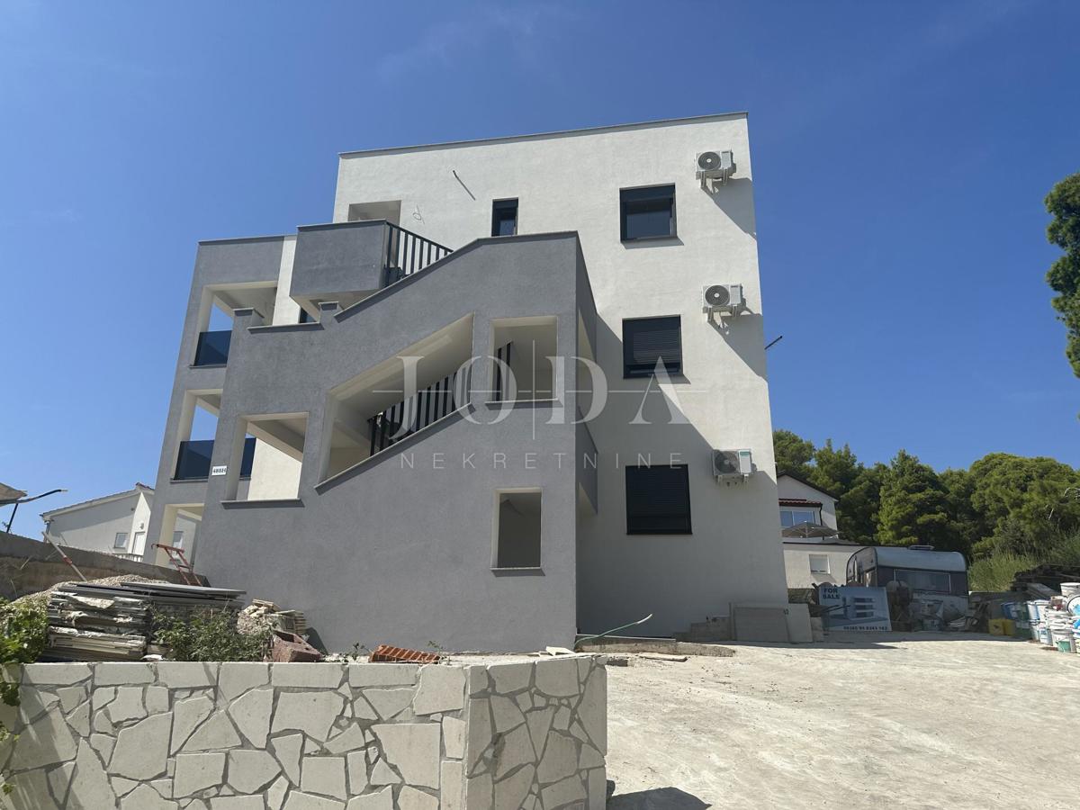 Stanovanje Banjol, Rab, 90m2