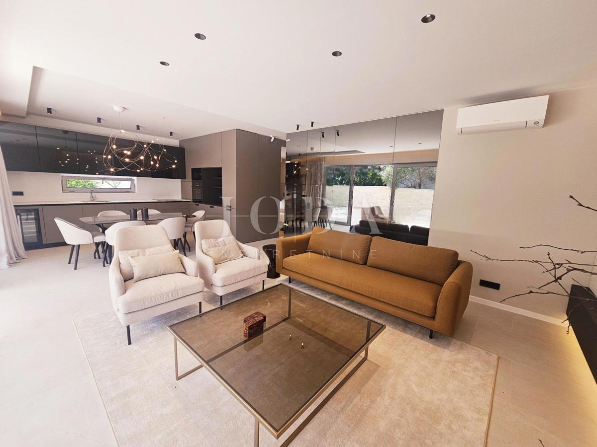 Apartma na odlični lokaciji, novogradnja, mesto Krk