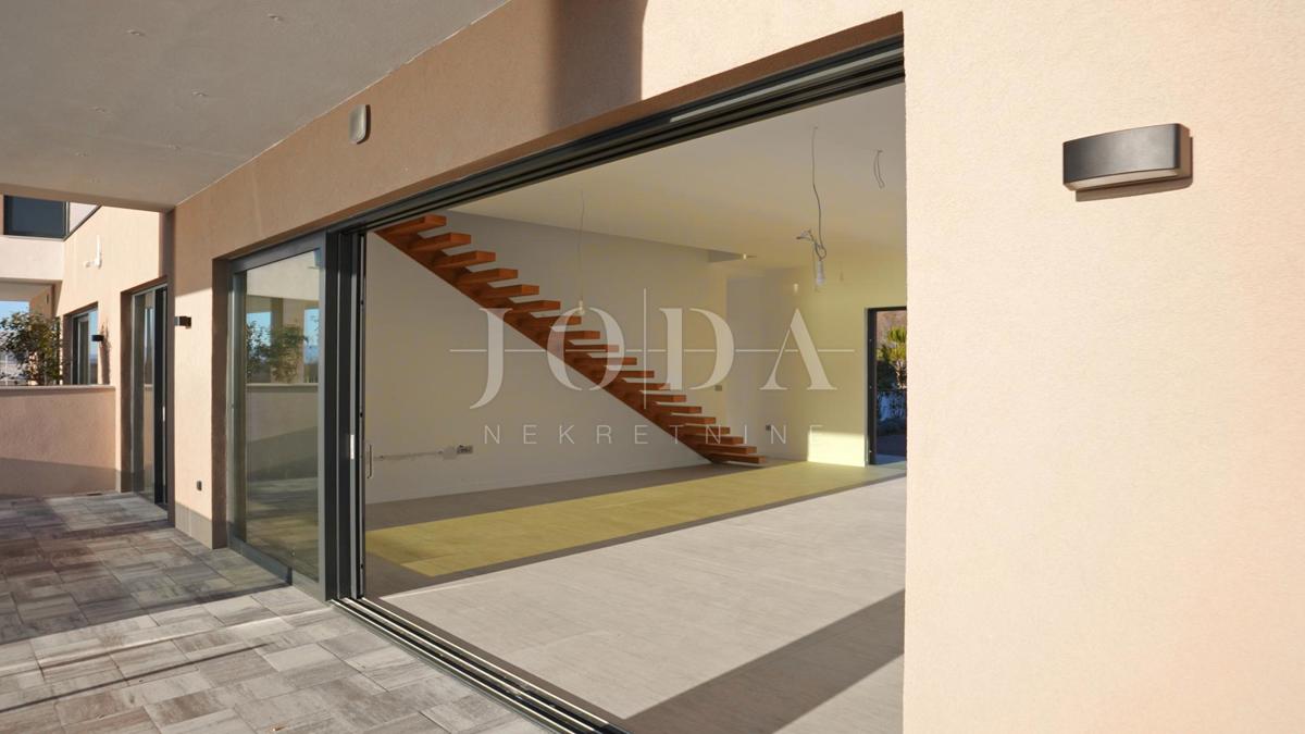 Hiša Jadranovo, Crikvenica, 186m2