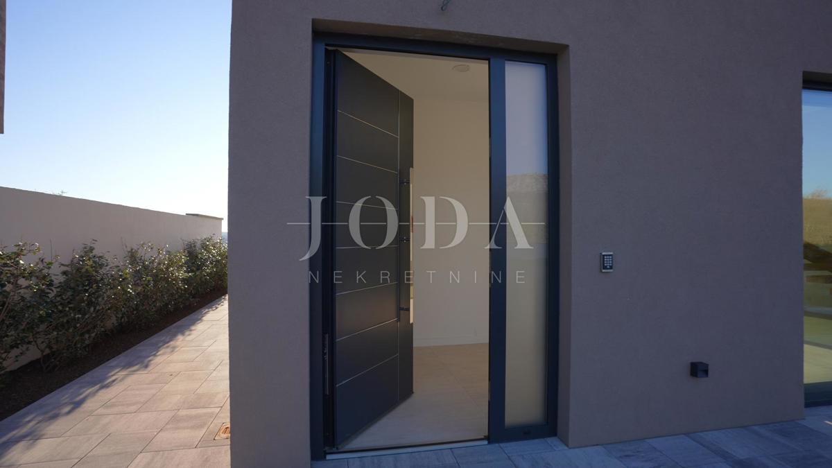 Hiša Jadranovo, Crikvenica, 186m2