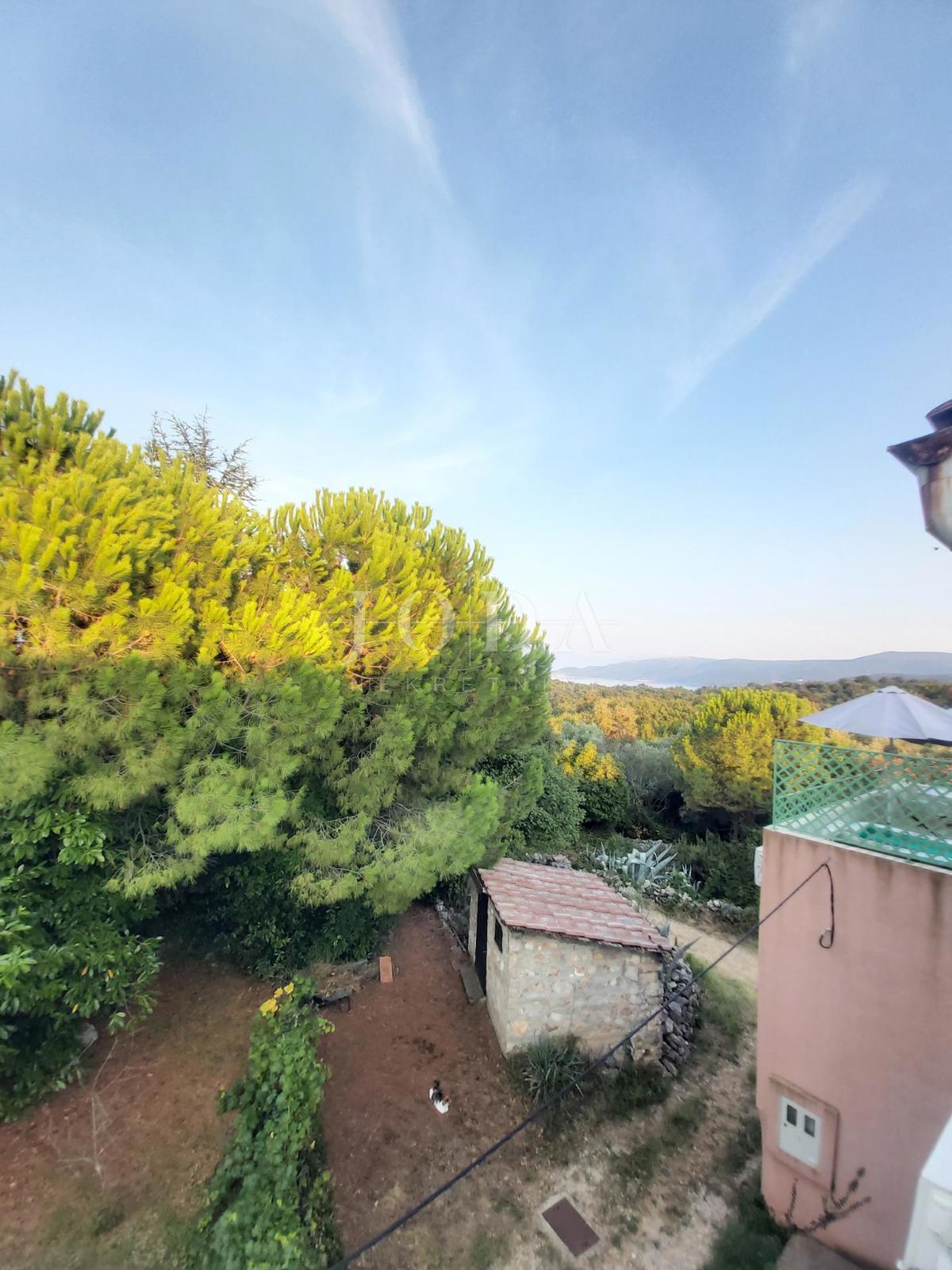 Hiša Risika, Vrbnik, 100m2