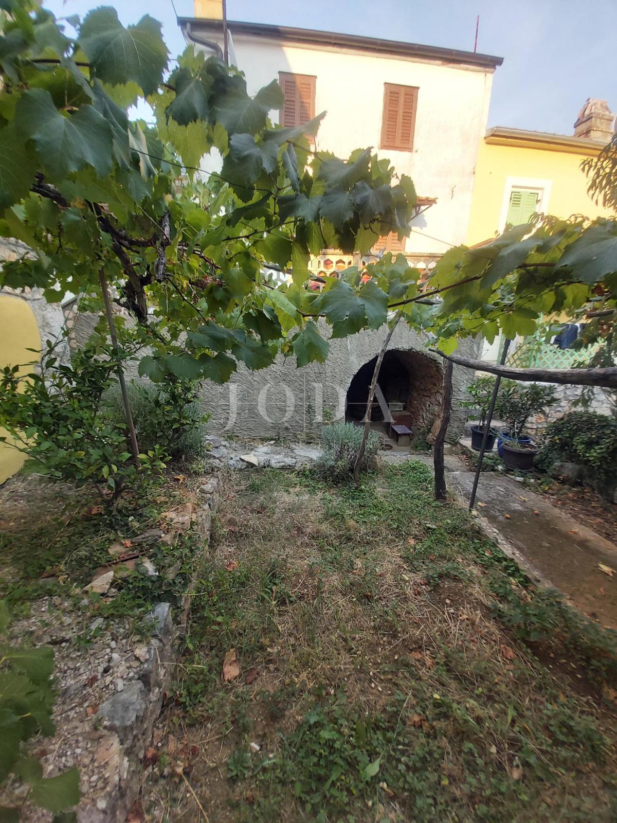 Hiša Risika, Vrbnik, 100m2