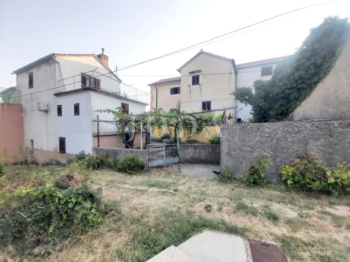 Hiša Risika, Vrbnik, 100m2