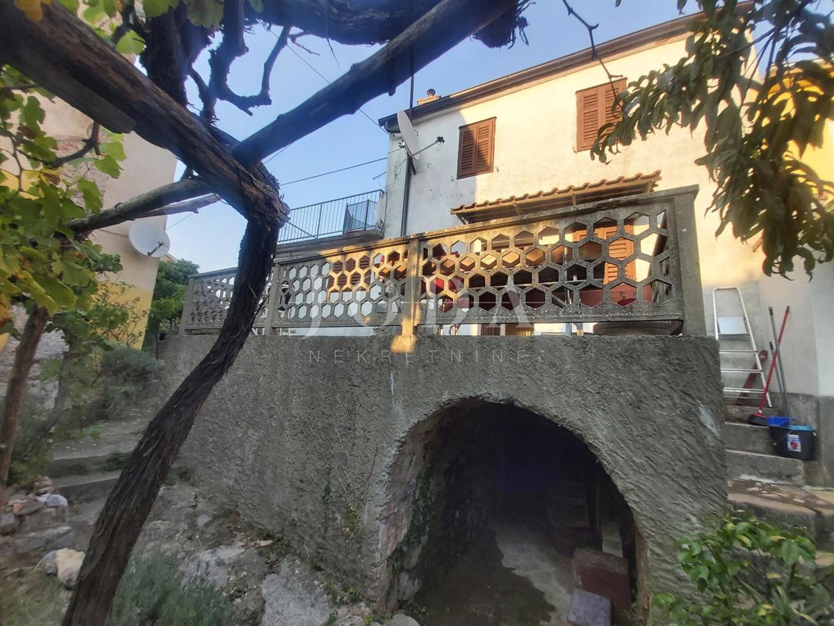 Hiša Risika, Vrbnik, 100m2