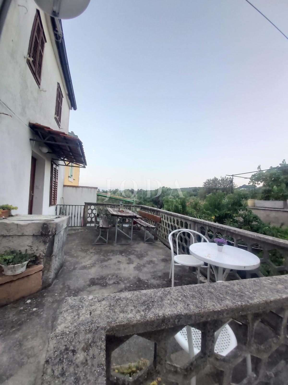 Hiša Risika, Vrbnik, 100m2