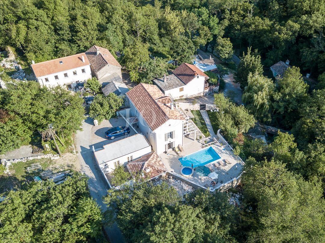 Hiša na idilični lokaciji