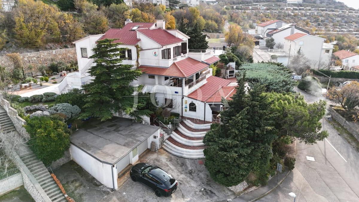 Hiša Klenovica, Novi Vinodolski, 361m2