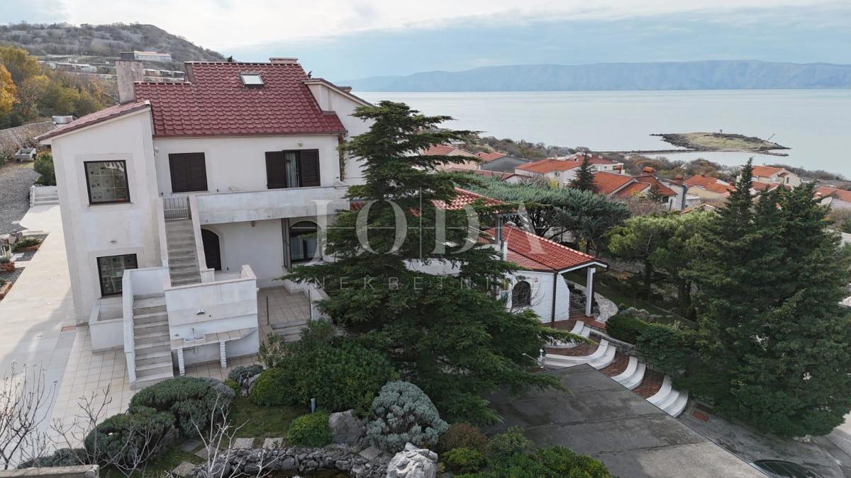 Hiša Klenovica, Novi Vinodolski, 361m2