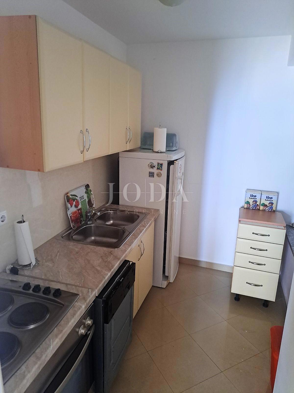 Ekskluzivni apartma prva vrsta do morja, Malinska - otok Krk