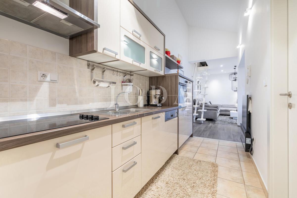 Stanovanje Novi Vinodolski, 52m2